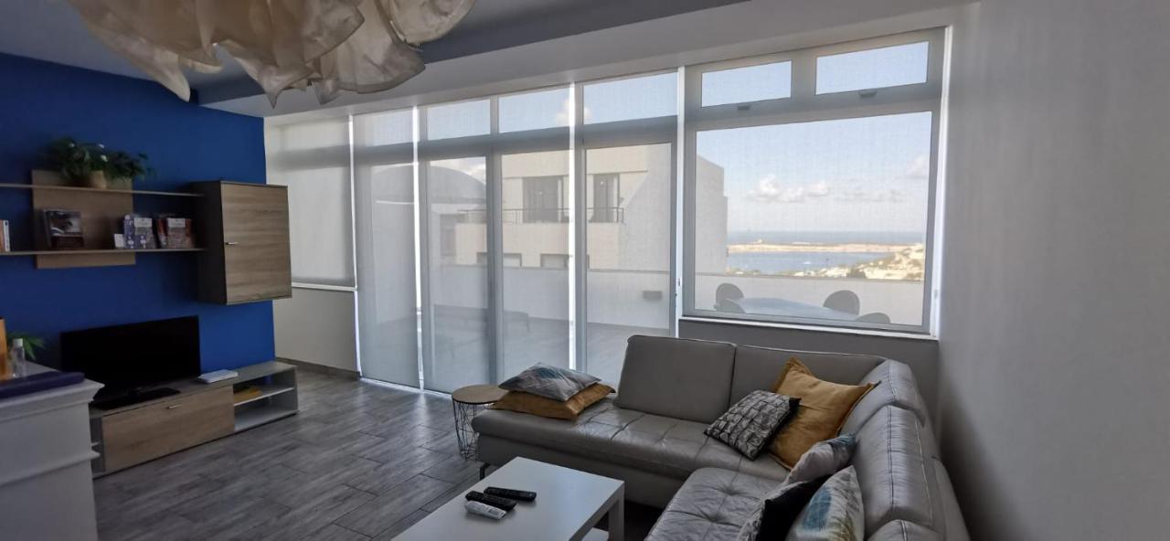 Penthouse "Maltese Scent" Apartman Mellieħa Kültér fotó